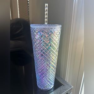 Starbucks holiday mermaid venti cup new beautiful
